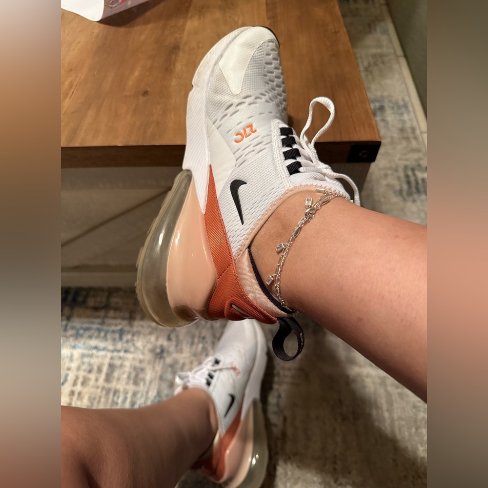 Women’s Nike Air Max 270
White Burnt Sunrise